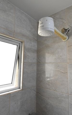 Casa para alugar com 90m², 3 quartos e 1 vagaBanheiro 2