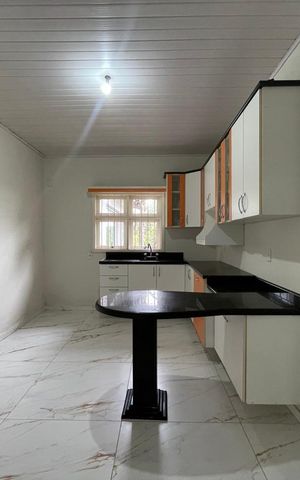 Casa para alugar com 85m², 3 quartos e 2 vagas