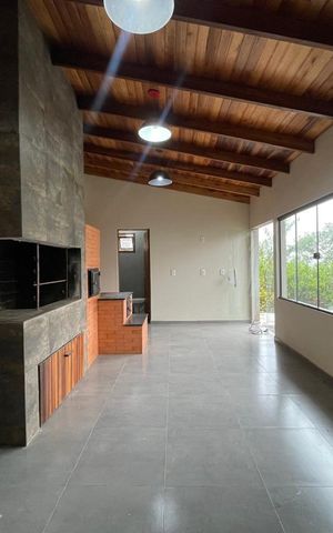 Casa para alugar com 85m², 3 quartos e 2 vagas