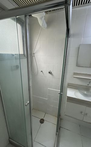 Apartamento para alugar com 53m², 2 quartos e 2 vagasBanheiro