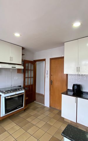 Apartamento para alugar com 82m², 3 quartos e 1 vaga