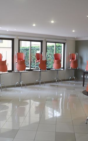 Apartamento à venda com 75m², 2 quartos e 2 vagasÁrea comum - Salão de festas