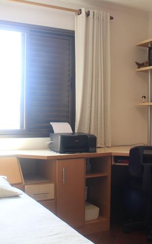 Apartamento à venda com 75m², 2 quartos e 2 vagasQuarto