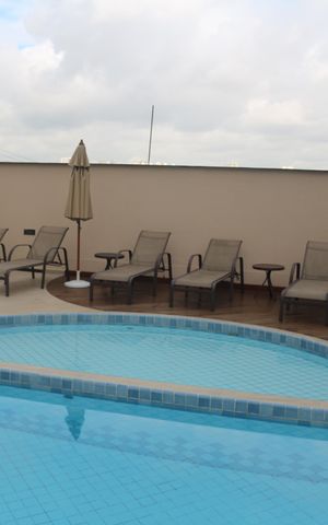 Apartamento à venda com 75m², 2 quartos e 2 vagasÁrea comum - Piscina
