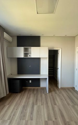 Casa para alugar com 300m², 7 quartos e 6 vagas