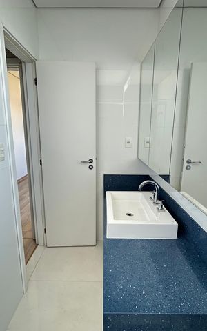 Casa para alugar com 300m², 7 quartos e 6 vagas