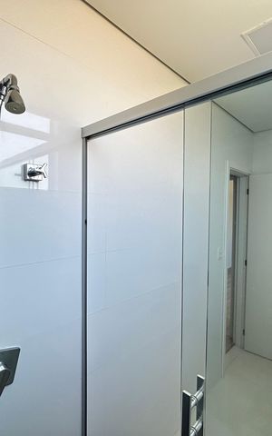 Casa para alugar com 300m², 7 quartos e 6 vagas