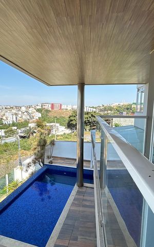 Casa para alugar com 300m², 7 quartos e 6 vagas