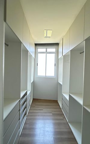 Casa para alugar com 300m², 7 quartos e 6 vagas