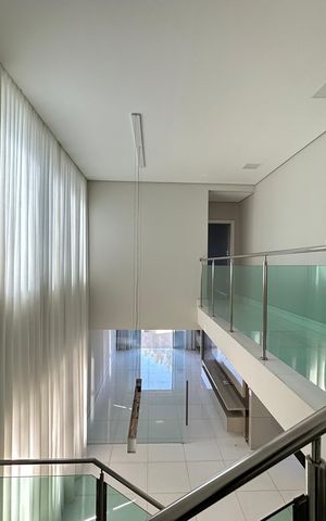 Casa para alugar com 300m², 7 quartos e 6 vagas