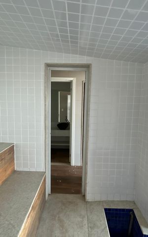 Casa para alugar com 300m², 7 quartos e 6 vagas