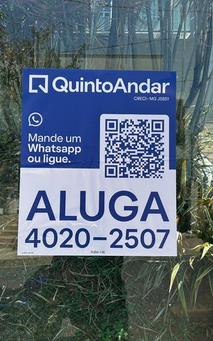 Casa para alugar com 300m², 7 quartos e 6 vagas