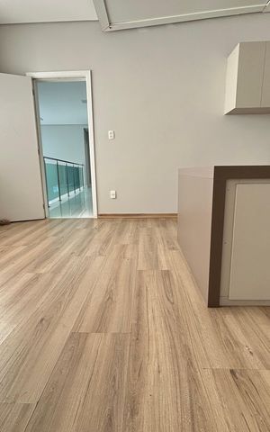 Casa para alugar com 300m², 7 quartos e 6 vagas