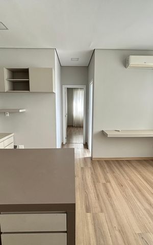 Casa para alugar com 300m², 7 quartos e 6 vagas