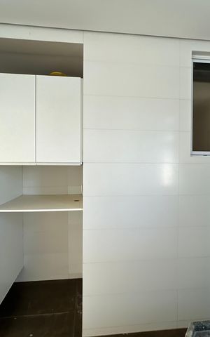 Casa para alugar com 300m², 7 quartos e 6 vagas