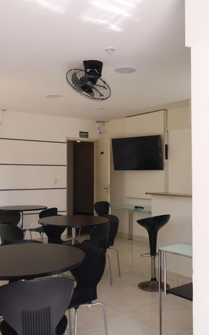 Apartamento para alugar com 45m², 2 quartos e 1 vagaÁrea Comum