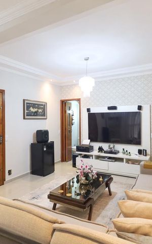 Casa à venda com 215m², 3 quartos e 2 vagas