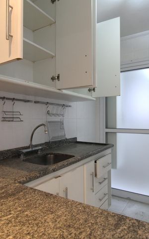 Apartamento para alugar com 55m², 2 quartos e 2 vagasCozinha e Área de Serviço