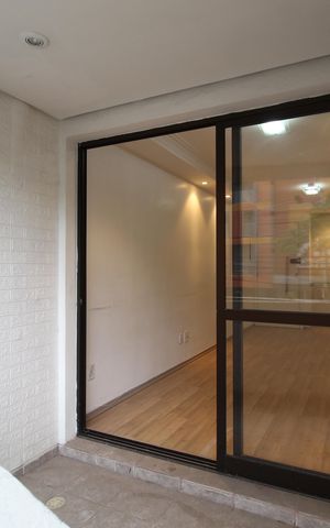 Apartamento para alugar com 55m², 2 quartos e 2 vagasVaranda