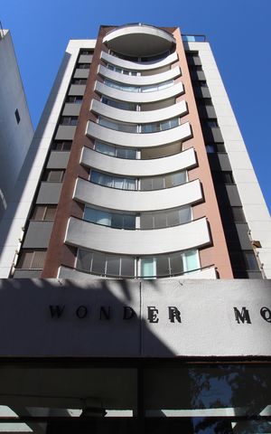 Apartamento para alugar com 55m², 2 quartos e 2 vagasFachada do Prédio