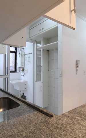 Apartamento para alugar com 55m², 2 quartos e 2 vagasCozinha e Área de Serviço