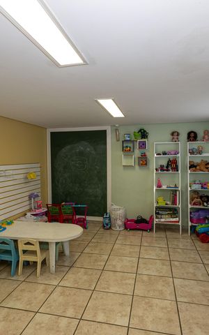 Apartamento para alugar com 80m², 3 quartos e 1 vaga Apartamento para alugar com 80m², 3 quartos e 1 vagaÁrea comum - Brinquedoteca