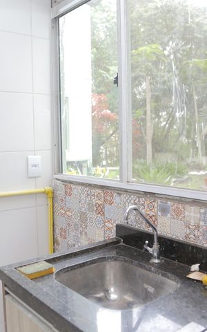 Apartamento para alugar com 40m², 2 quartos e 1 vaga Apartamento para alugar com 40m², 2 quartos e 1 vagaÁrea de serviço