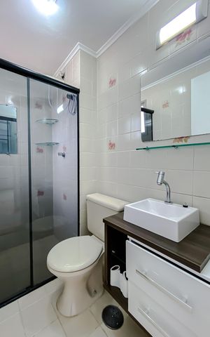 Apartamento para alugar com 56m², 2 quartos e 1 vaga Apartamento para alugar com 56m², 2 quartos e 1 vagaBanheiro