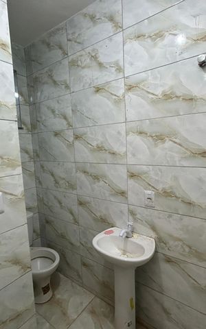 Casa para alugar com 70m², 2 quartos e sem vagaBanheiro
