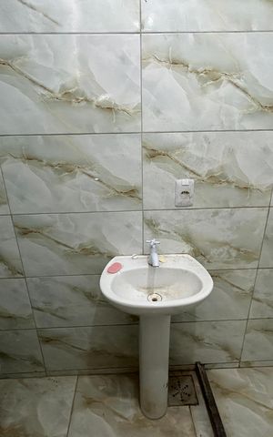 Casa para alugar com 70m², 2 quartos e sem vagaBanheiro