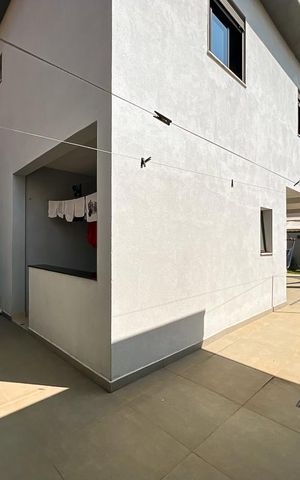 Casa de condomínio à venda com 327m², 5 quartos e 4 vagas