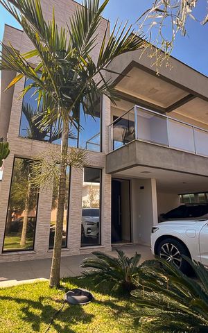 Casa de condomínio à venda com 327m², 5 quartos e 4 vagas