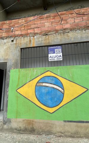 Casa para alugar com 70m², 2 quartos e sem vagaFachada + placa