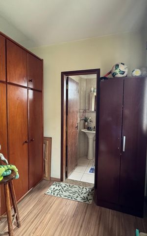 Apartamento à venda com 70m², 3 quartos e 2 vagas Apartamento à venda com 70m², 3 quartos e 2 vagasSuíte