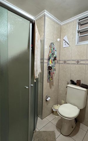 Apartamento à venda com 70m², 3 quartos e 2 vagas Apartamento à venda com 70m², 3 quartos e 2 vagasBanheiro 2