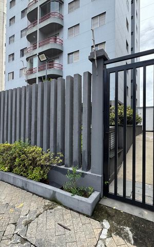Apartamento à venda com 70m², 3 quartos e 2 vagas Apartamento à venda com 70m², 3 quartos e 2 vagasFachada com PLACA GRANDE