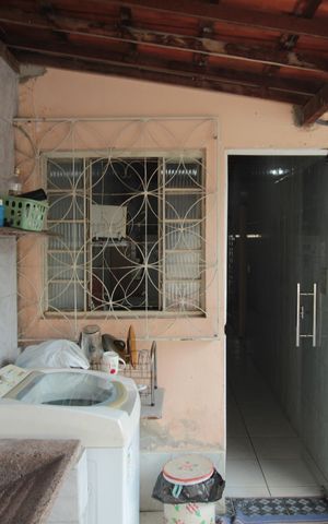 Casa à venda com 300m², 3 quartos e 2 vagasÁrea de Serviço