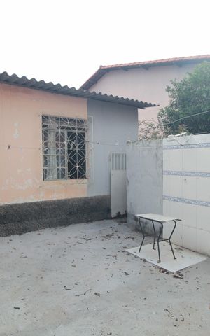 Casa à venda com 300m², 3 quartos e 2 vagasQuintal