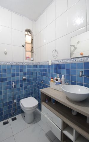Casa à venda com 300m², 3 quartos e 2 vagasBanheiro Social
