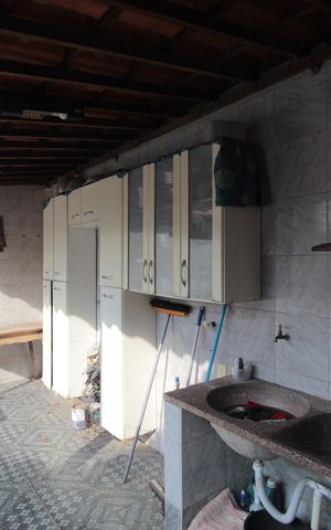 Casa à venda com 300m², 3 quartos e 2 vagasÁrea de Serviço