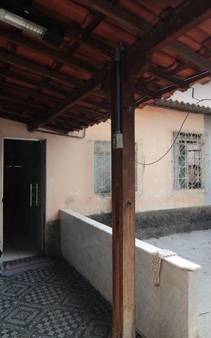 Casa à venda com 300m², 3 quartos e 2 vagasÁrea de Serviço