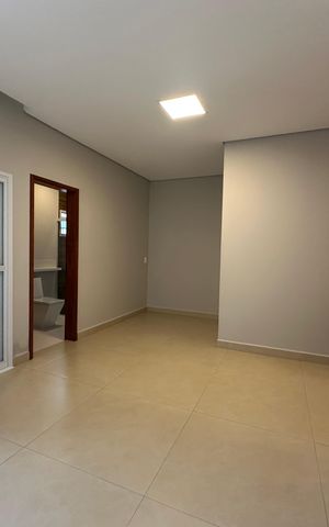 Casa à venda com 137m², 3 quartos e 1 vaga Casa à venda com 137m², 3 quartos e 1 vagaSuíte