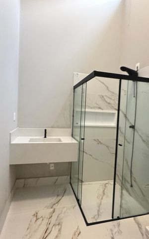 Casa à venda com 137m², 3 quartos e 1 vaga Casa à venda com 137m², 3 quartos e 1 vagaBanheiro Social