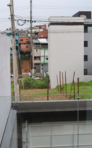 Casa à venda com 137m², 3 quartos e 1 vaga Casa à venda com 137m², 3 quartos e 1 vagaVaranda