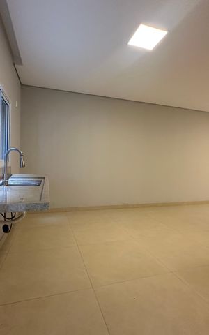 Casa à venda com 137m², 3 quartos e 1 vaga Casa à venda com 137m², 3 quartos e 1 vagaCozinha