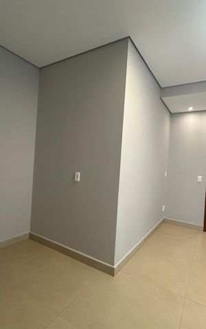 Casa à venda com 137m², 3 quartos e 1 vaga Casa à venda com 137m², 3 quartos e 1 vagaSuíte