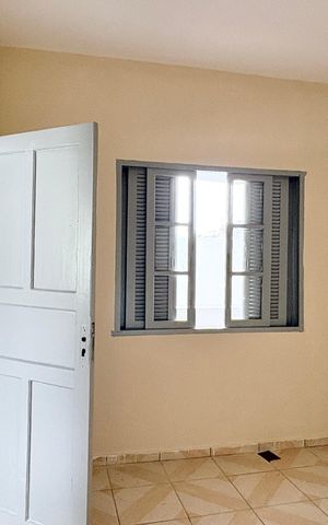 Casa para alugar com 100m², 3 quartos e 1 vaga Casa para alugar com 100m², 3 quartos e 1 vagaQuarto 3