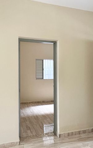 Casa para alugar com 100m², 3 quartos e 1 vaga Casa para alugar com 100m², 3 quartos e 1 vagaSala