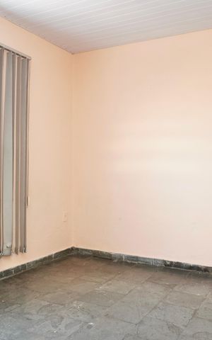 Casa para alugar com 53m², 1 quarto e sem vagaQuarto 