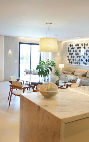 Apartamento à venda com 180m², 3 quartos e 3 vagasCozinha